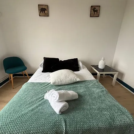 7 Personnes Wifi Parking Apartament